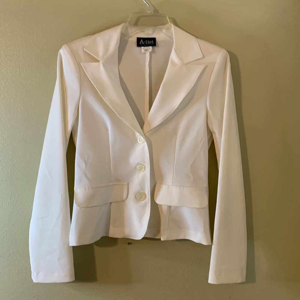 A-List By Wrapper Cream Jacket Size 3 Really Pretty Used